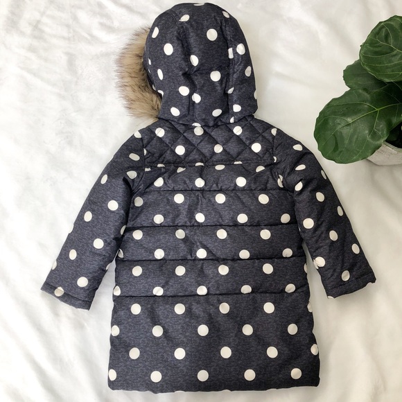 GAP Fur Hood Coat - Picture 2 of 3